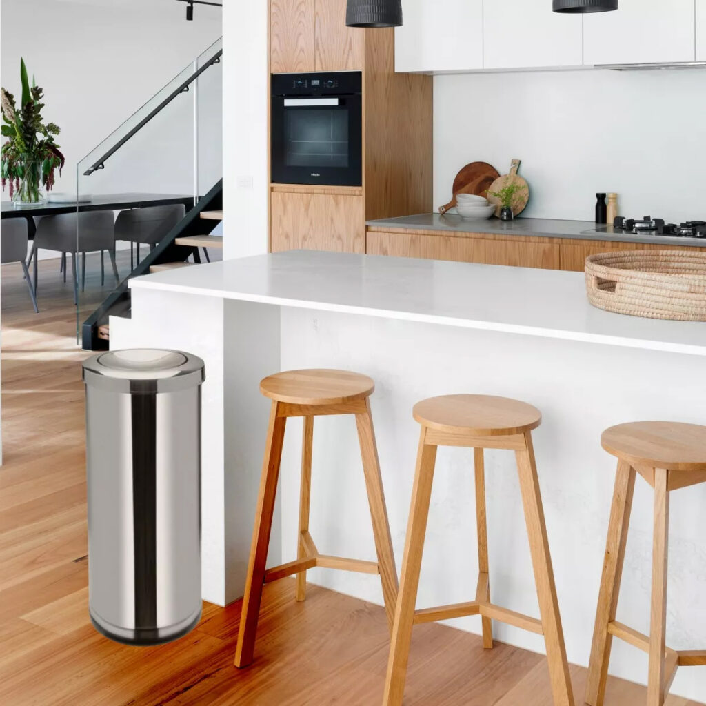 Lixeira Inox com Tampa Basculante 20L Viel - Imagem 3
