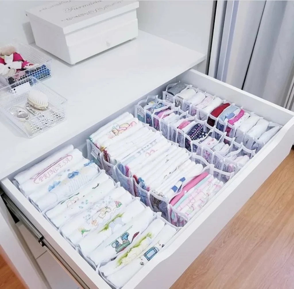 Kit 4 Colmeias Organizadoras TNT Brancas 11 Divisórias