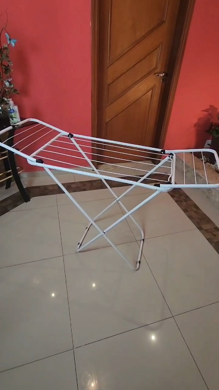 Vídeo: Varal de Chão Miami com Abas em Aço 13kg